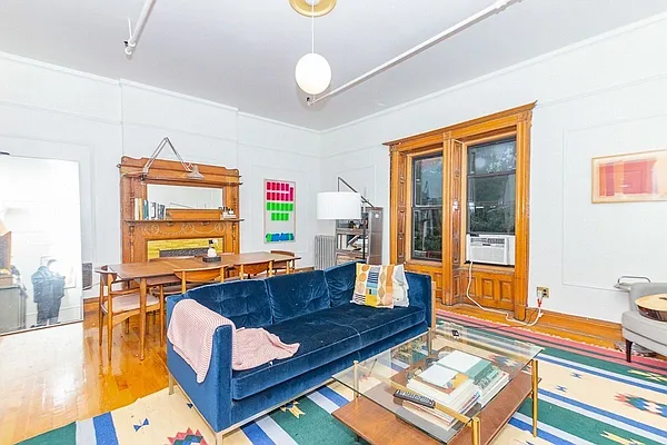 Rented by L.Nelson & Associates | media 2