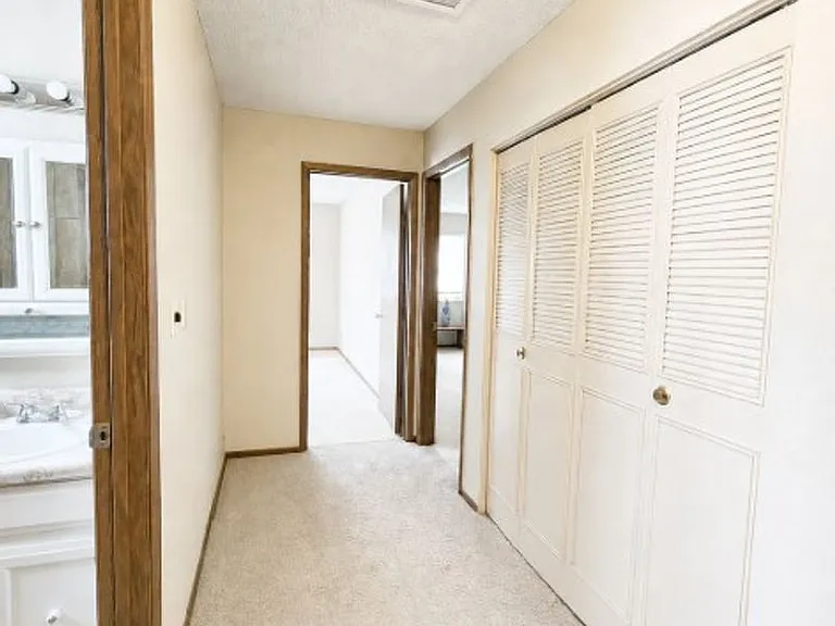 9777 Orangewood Dr — Photo 15