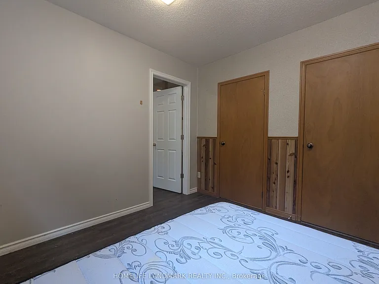 195 Carter Ave #LOWER — Photo 9