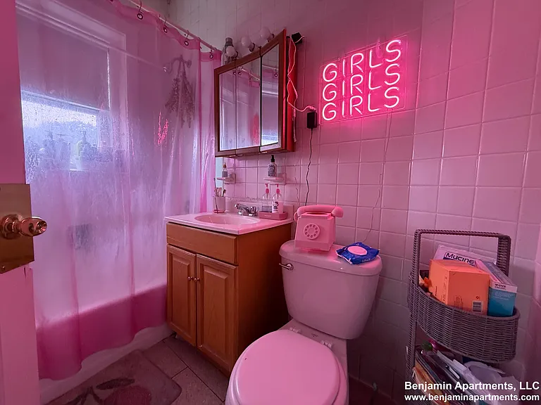 134 Englewood Ave #14 — Photo 9