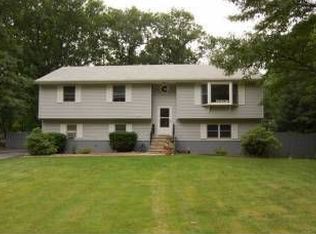 176 Alexander Rd, Monroe, NY 10950