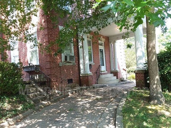 4th image of 1204 S Garnett St