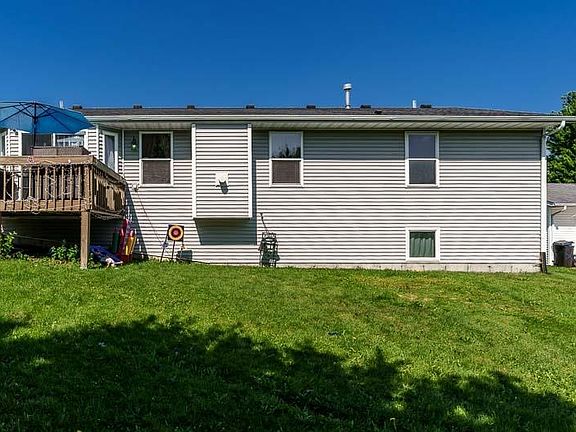 5th image of 4222 Sunbury Dr