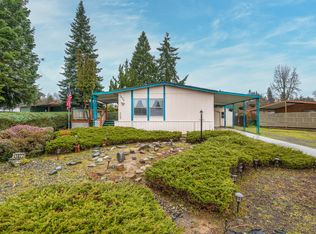 1077 Lee Roze Ln, Grants Pass, OR