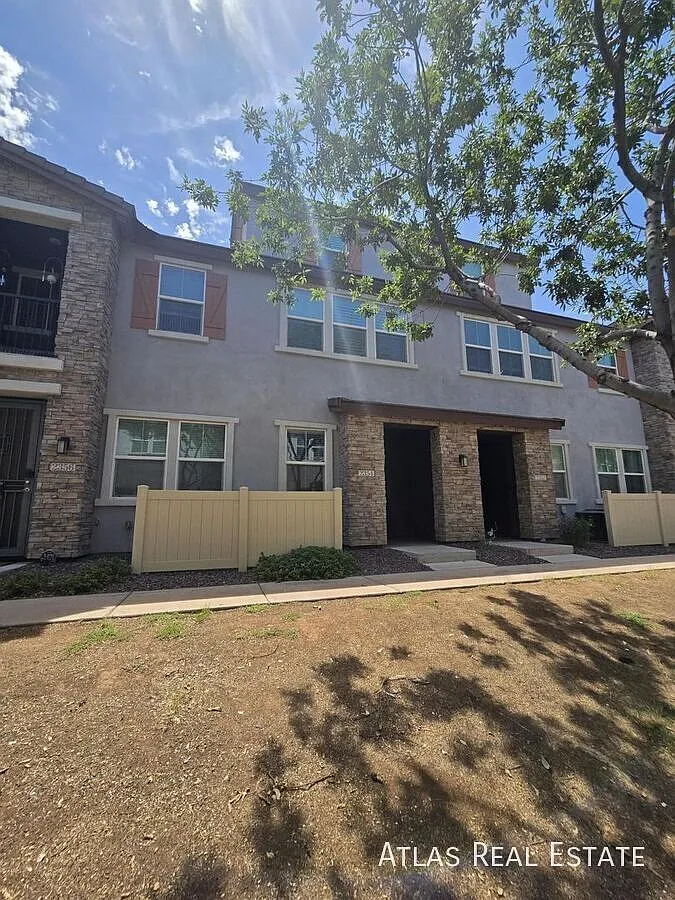 Coming Soon | Copper Leaf Townhome | Half Month Free! — Photo 4