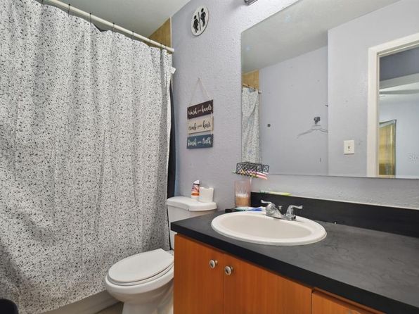 tampa-florida-82051962 picture