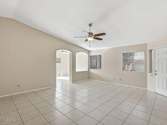 5th image of 8818 E Rose Tree St