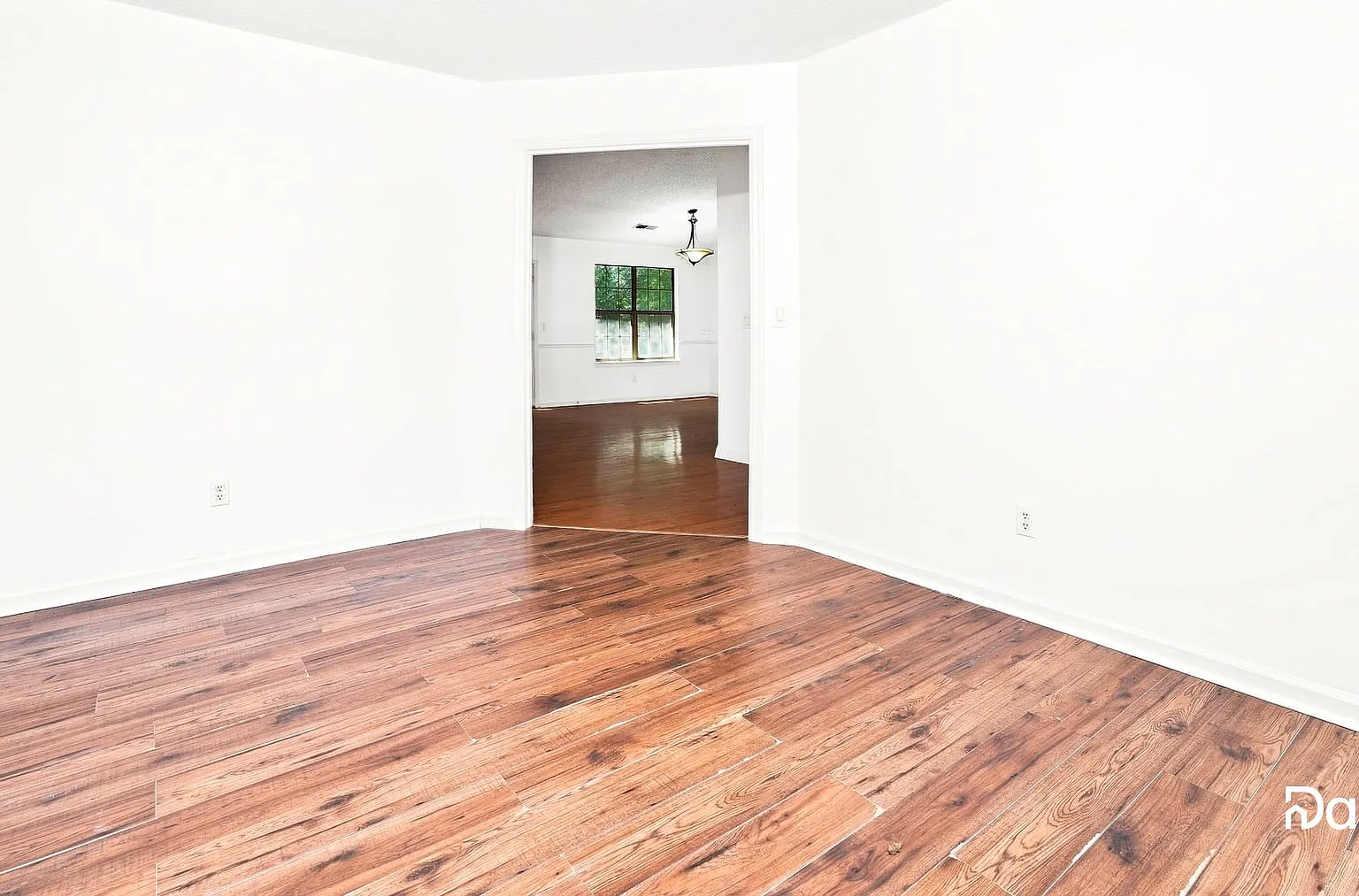 3 bed, 2.0 bath, 1621 sqft, $1,710 — Photo 4