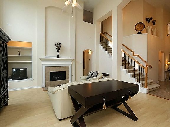 5th image of 5614 River Knoll Ct