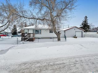 17 Jarvis St, Qu'Appelle, SK S0G4A0