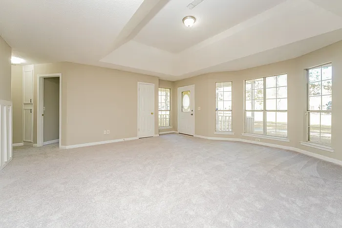 90 Lazy Hollow Ln — Photo 3