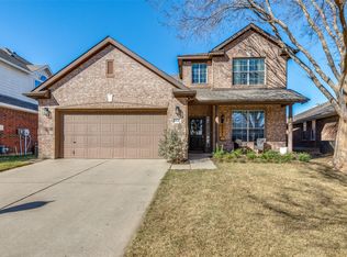 4945 Bacon Dr, Fort Worth, TX 76244