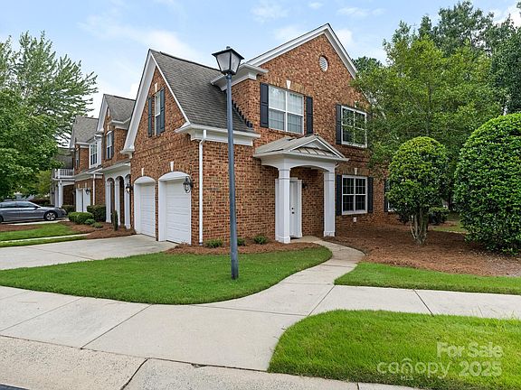 2nd image of 5106 Amherst Trail Dr