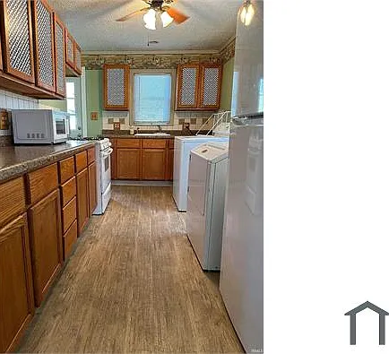 2 bed, 800 sqft, $950 — Photo 3