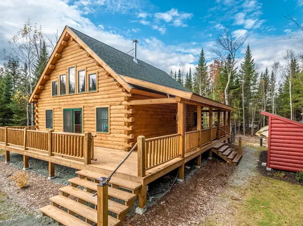 147 Mirror Lake Estates Drive, Whitefield, NH 03598