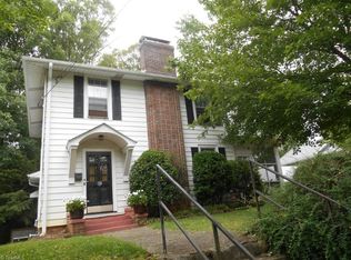 129 W Sprague St, Winston Salem, NC 27127
