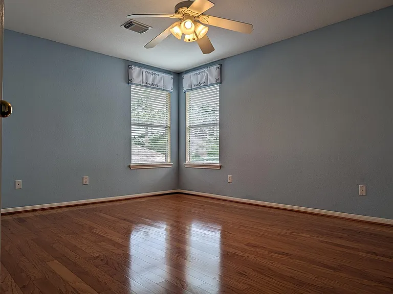 6018 Briar Hill Ct — Photo 14