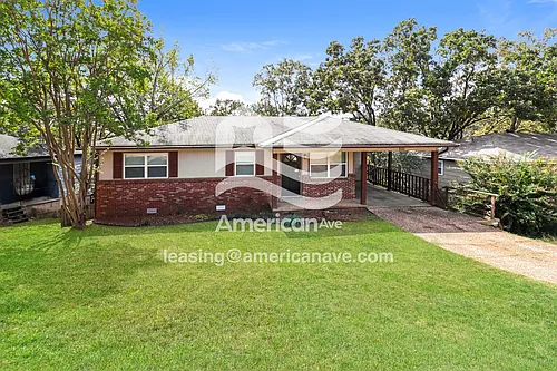 501 Lindenhurst Dr Photo 1