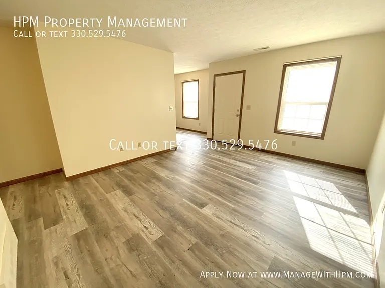 2509 Zircon St NE — Photo 23
