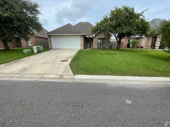 40500 Cross Creek Ave, Gonzales, LA 70737