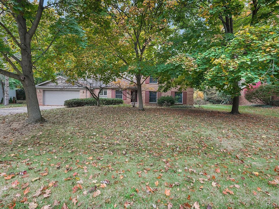1st image of 7408 Cathedral Dr