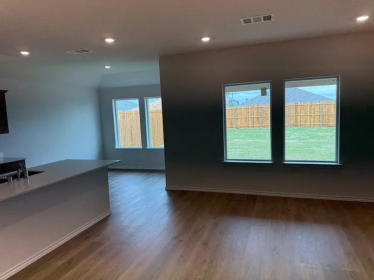 4008 Pinebluff Ln — Photo 5