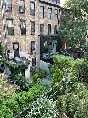 Rented by Brown Harris Stevens | media 20