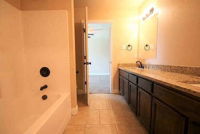131 Sunburst Ct — Photo 11