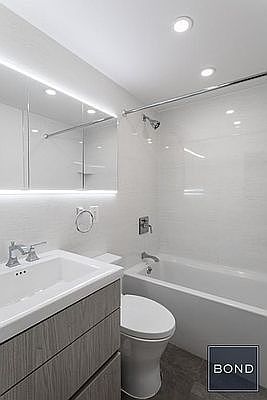 5th image of 207 E 27th St APT 4k