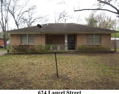 624 Laurel Street