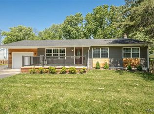 935 Loretta Dr, Arnold, MO 63010