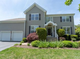 68 Atherton Ct, Wayne, NJ 07470