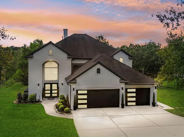 9822 Crestwater Cir, Magnolia, TX 77354