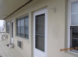 9507 Pacific Ave APT 17, Margate City, NJ 08402