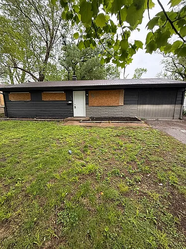 1710 Parklane Dr Photo 1