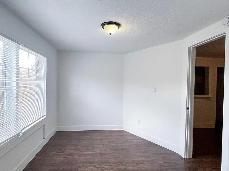 11 Norwood St #4 — Photo 11
