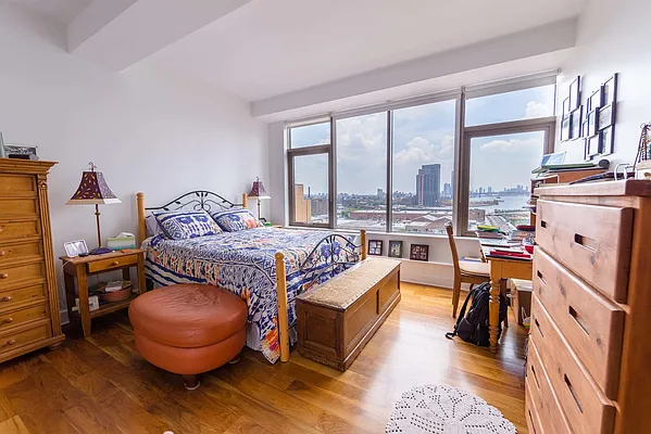 Rented by Warburg | media 13