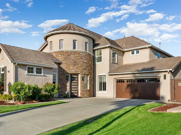 5660 John Runge St, Sacramento, CA 95835