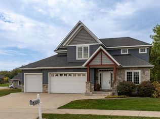 3585 Bridgeview Dr SE, Rochester, MN 55904