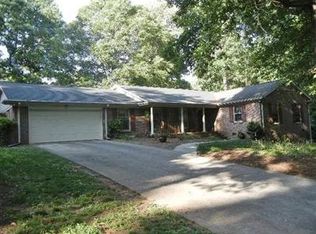 11 Old Mill Ct, Taylors, SC 29687