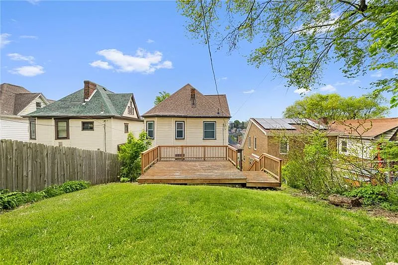 4 bed, 1754 sqft, $1,800 — Photo 3