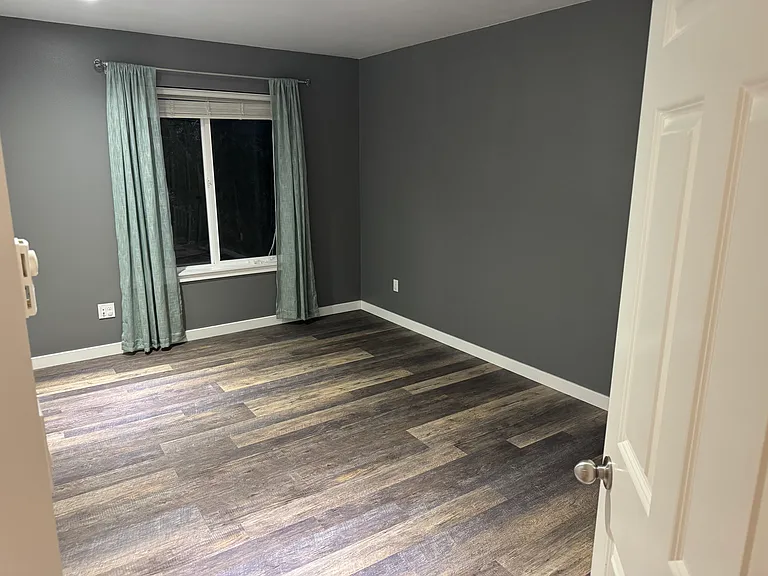 1551 Graham Dr — Photo 10