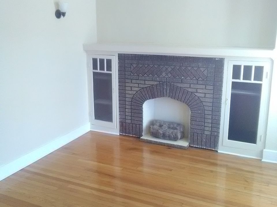 1st image of 6337 S Sacramento Ave