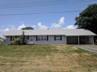 105 W Bridge St, Fieldon, IL 62031