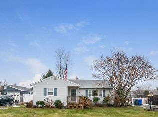 30 Rachael St, Springfield, MA 01129