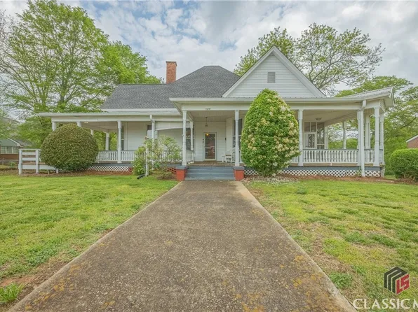 1240 Broad Street S, Commerce, GA 30529