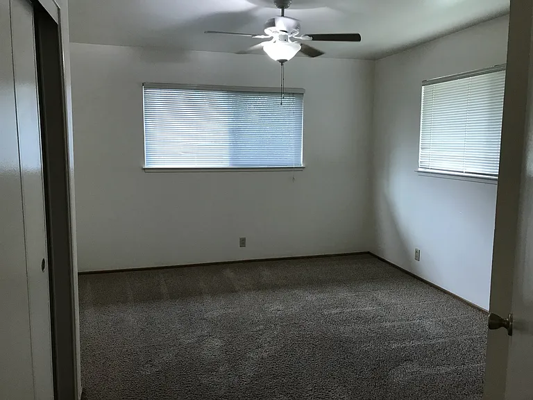 240 S Mills Ave #&-1924 — Photo 7