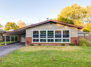 512 Lisa Rd, Dundee, IL 60118