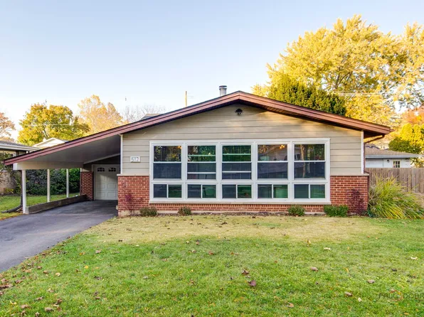512 Lisa Rd, Dundee, IL 60118