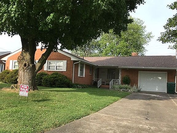 2525 Farrier Place 